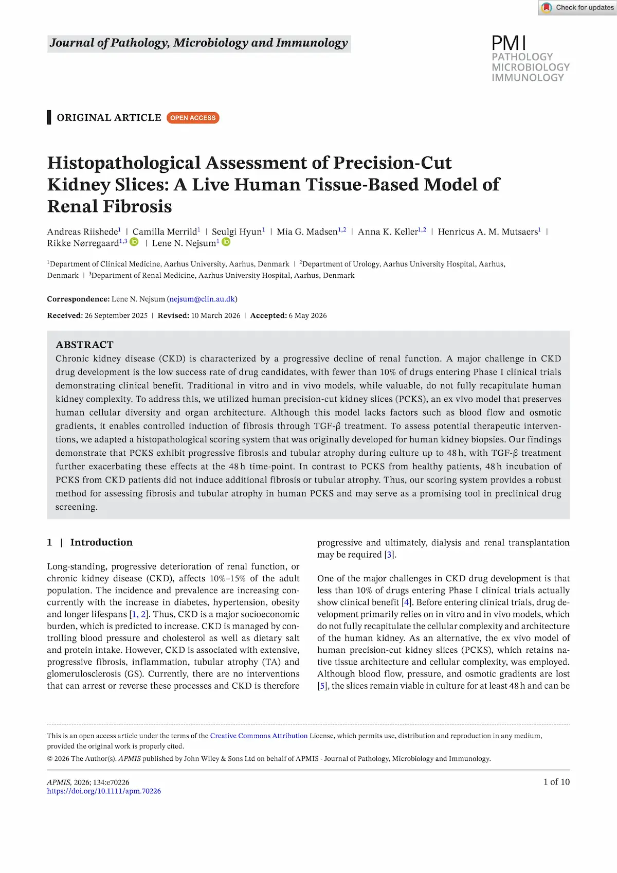 Forside af forskningsartikel om histopatologisk vurdering af human precision‑cut kidney slices (PCKS) som model for renal fibrose (Riishede et al., PMI, 2026)